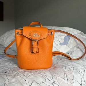 Coach Amelia Convertible Backpack Mandarin.